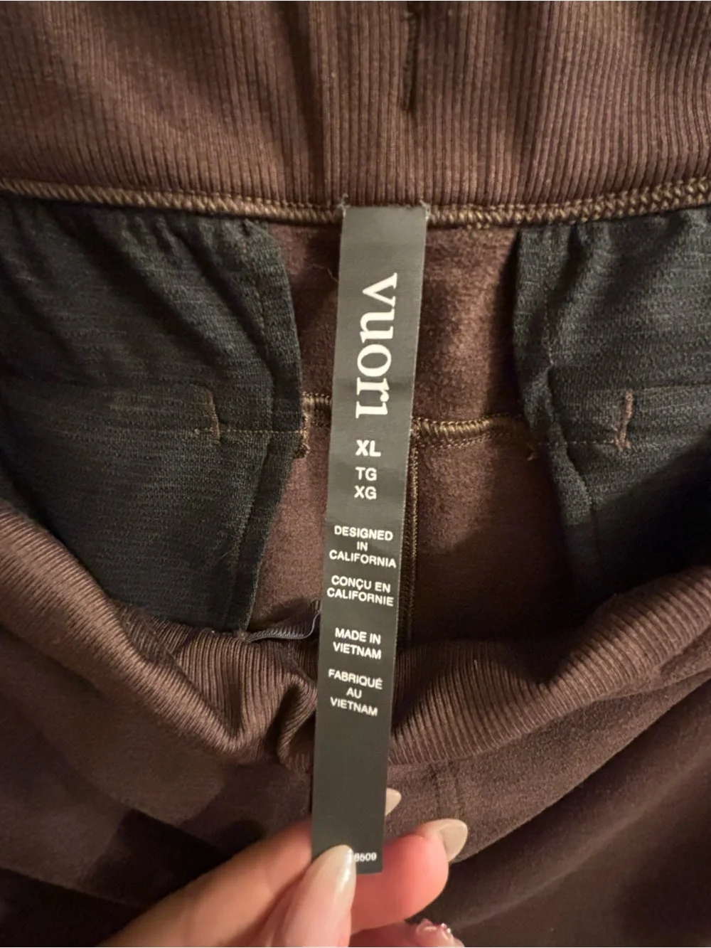 Vuori Men's Dark Brown Coronado Pants